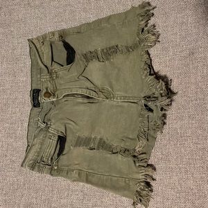 Army green stretchy high waisted jean shorts
